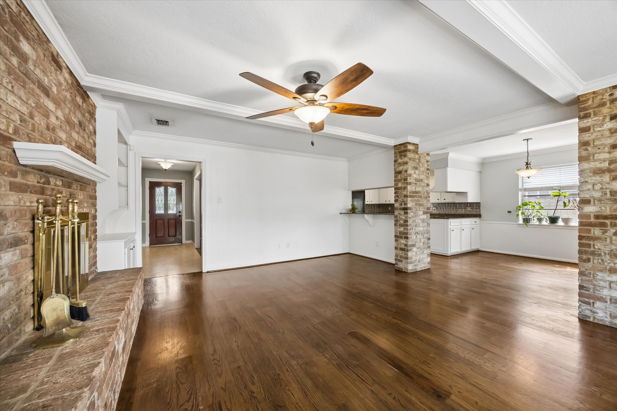  7802 Bellerive Drive - 物件實景