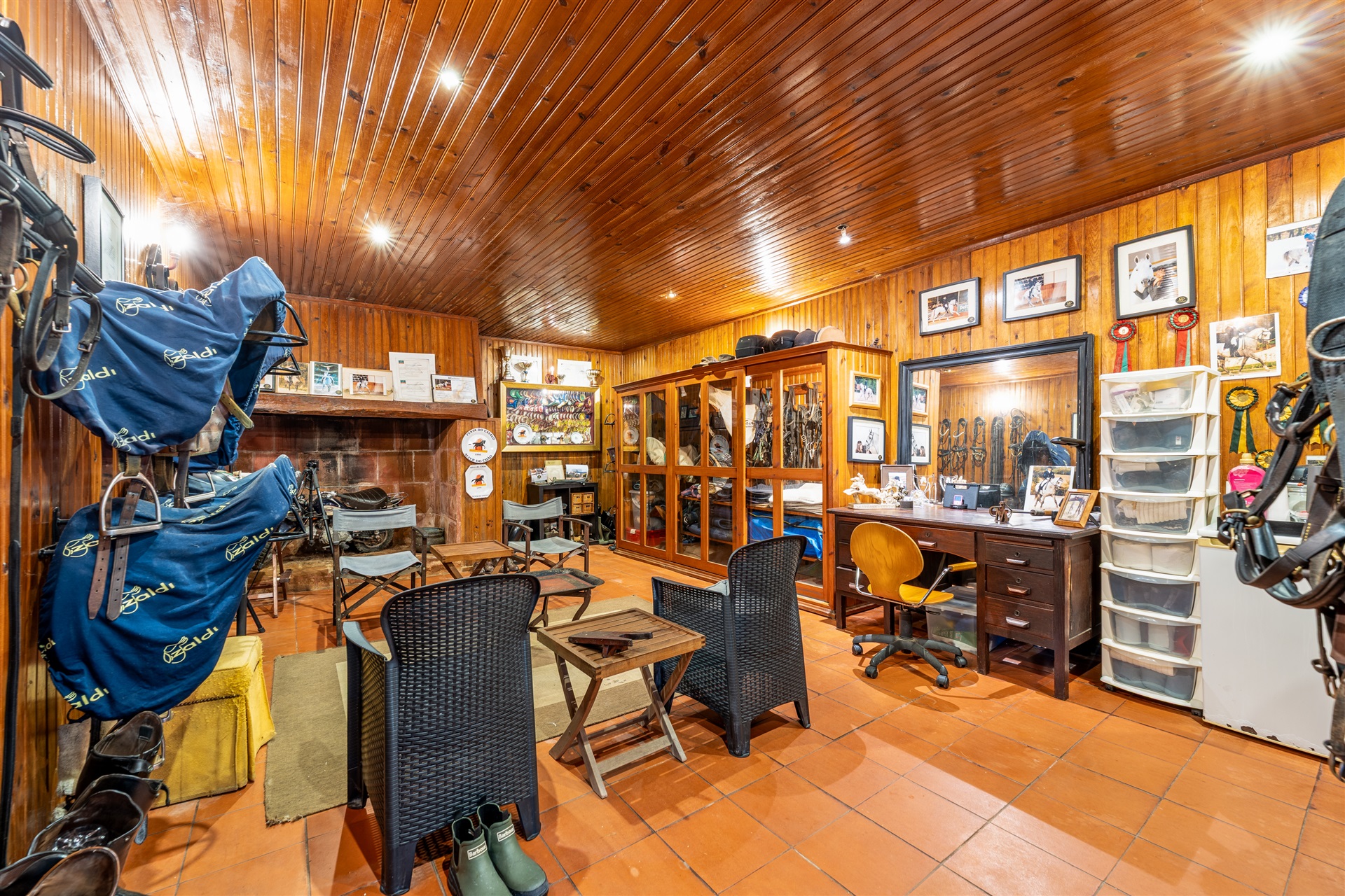  Country Estate, 6 bedrooms, for Sale - 物件實景