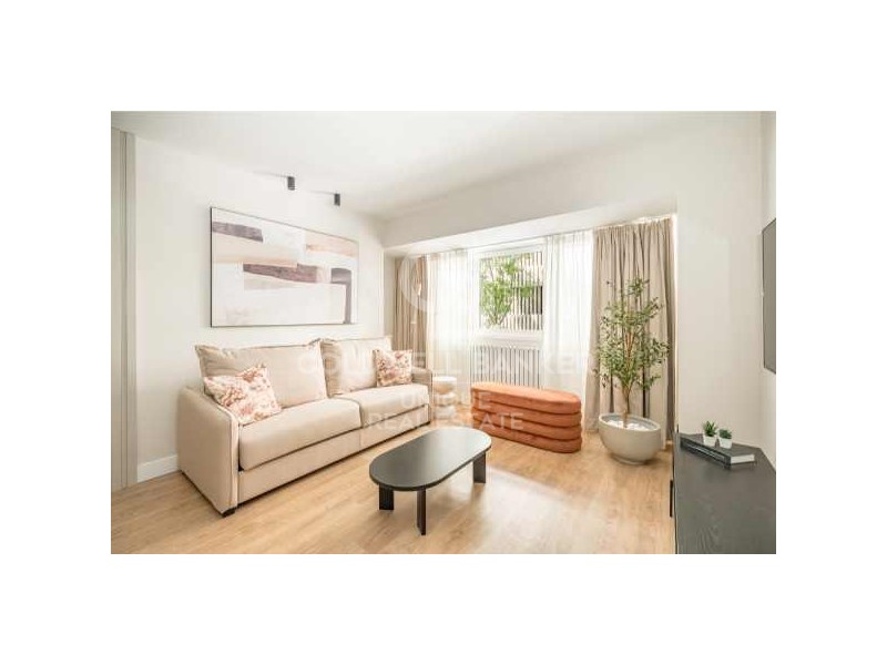 Madrid, Madrid, Barrio de Salamanca, Castellana Ma, Madrid, Comunidad de Madrid, ES, 2 Bedrooms Bedrooms, ,2 BathroomsBathrooms,Residential,For Sale,Madrid, Madrid, Barrio de Salamanca, Castellana Ma,1617150