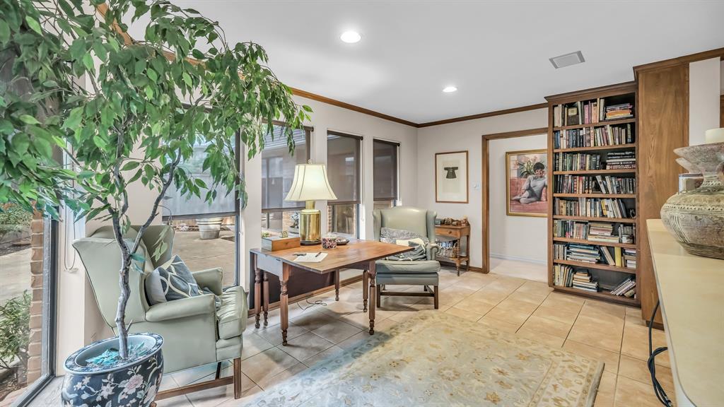 Fort Worth, Texas, 76109, United States, 3 Bedrooms Bedrooms, ,3 BathroomsBathrooms,Residential,For Sale,1850154