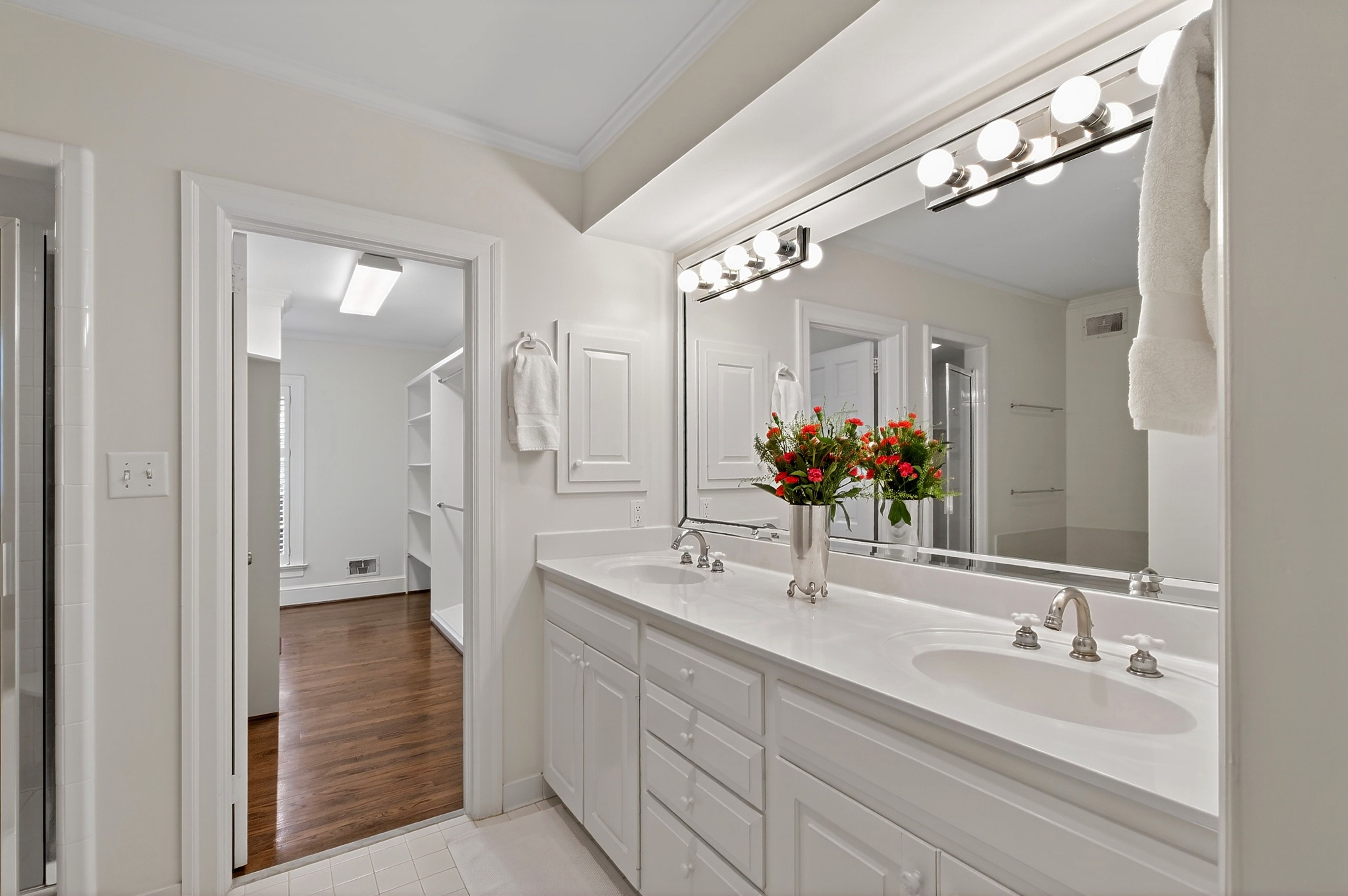  2507 Sanderson Drive, Raleigh, NC 27608 - 物件實景
