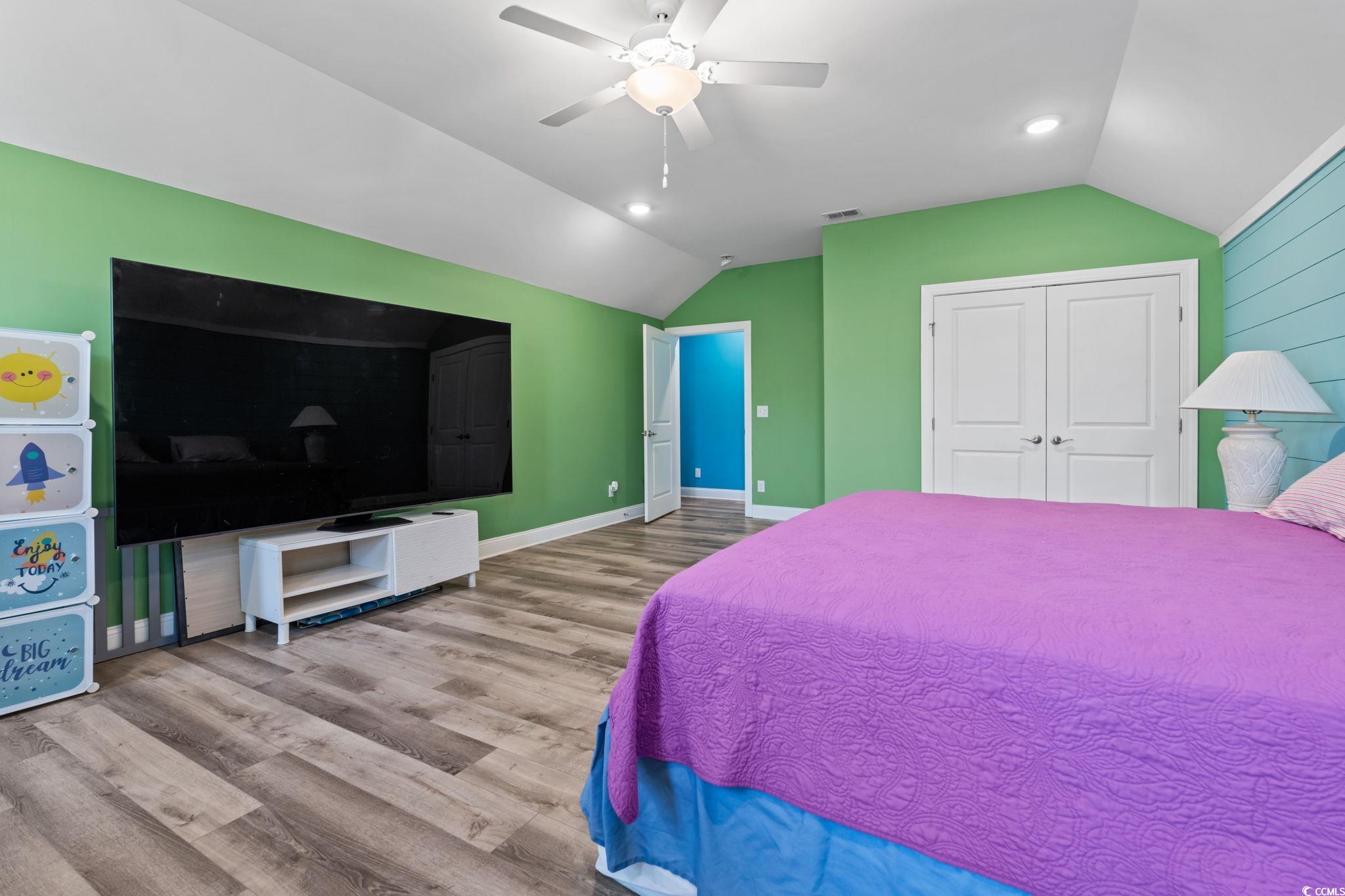 Myrtle Beach, South Carolina, 29579, United States, 5 Bedrooms Bedrooms, ,5 BathroomsBathrooms,Residential,For Sale,1979513