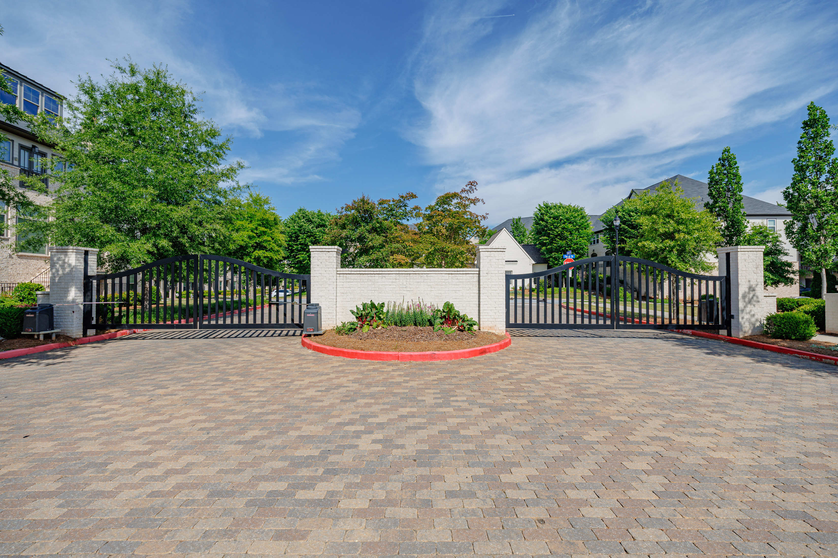  Beautifully Upgraded End Unit Townhome in the Heart of Vinings - 物件實景