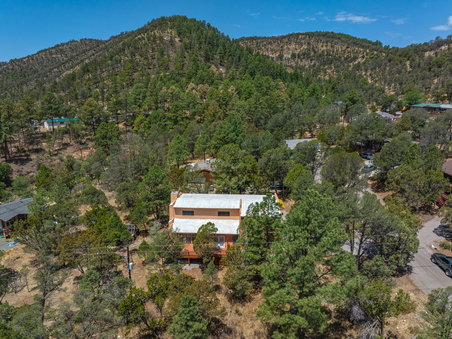Ruidoso, New Mexico, 88345, United States, 3 Bedrooms Bedrooms, ,3 BathroomsBathrooms,Residential,For Sale,1840325