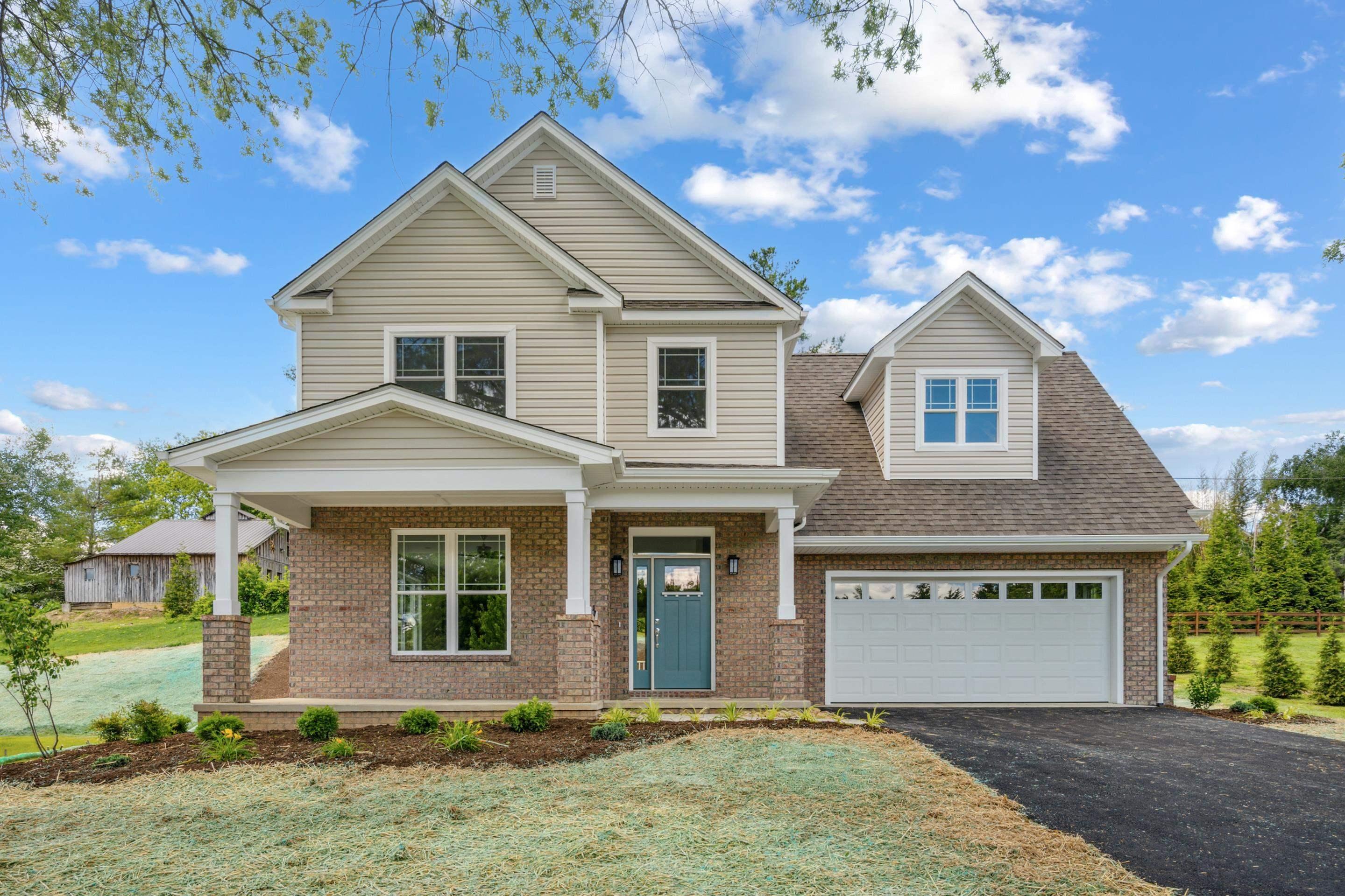 Blacksburg, Virginia, 24060, United States, 4 Bedrooms Bedrooms, ,4 BathroomsBathrooms,Residential,For Sale,1838349