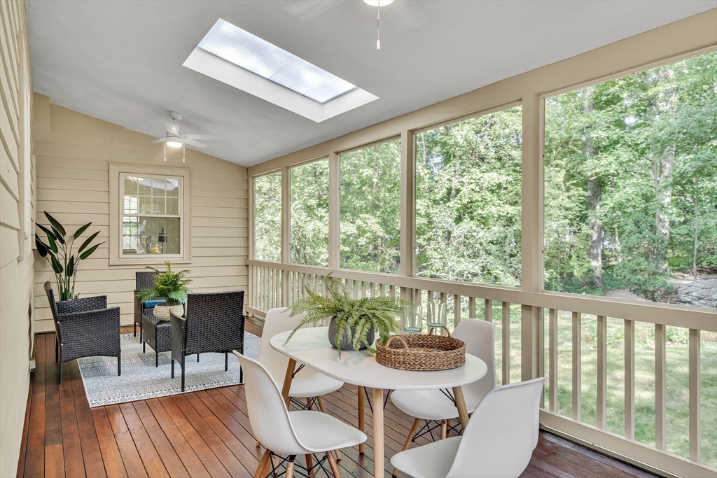 Newton, Massachusetts, 02461, United States, 3 Bedrooms Bedrooms, ,2 BathroomsBathrooms,Residential,For Sale,1940775