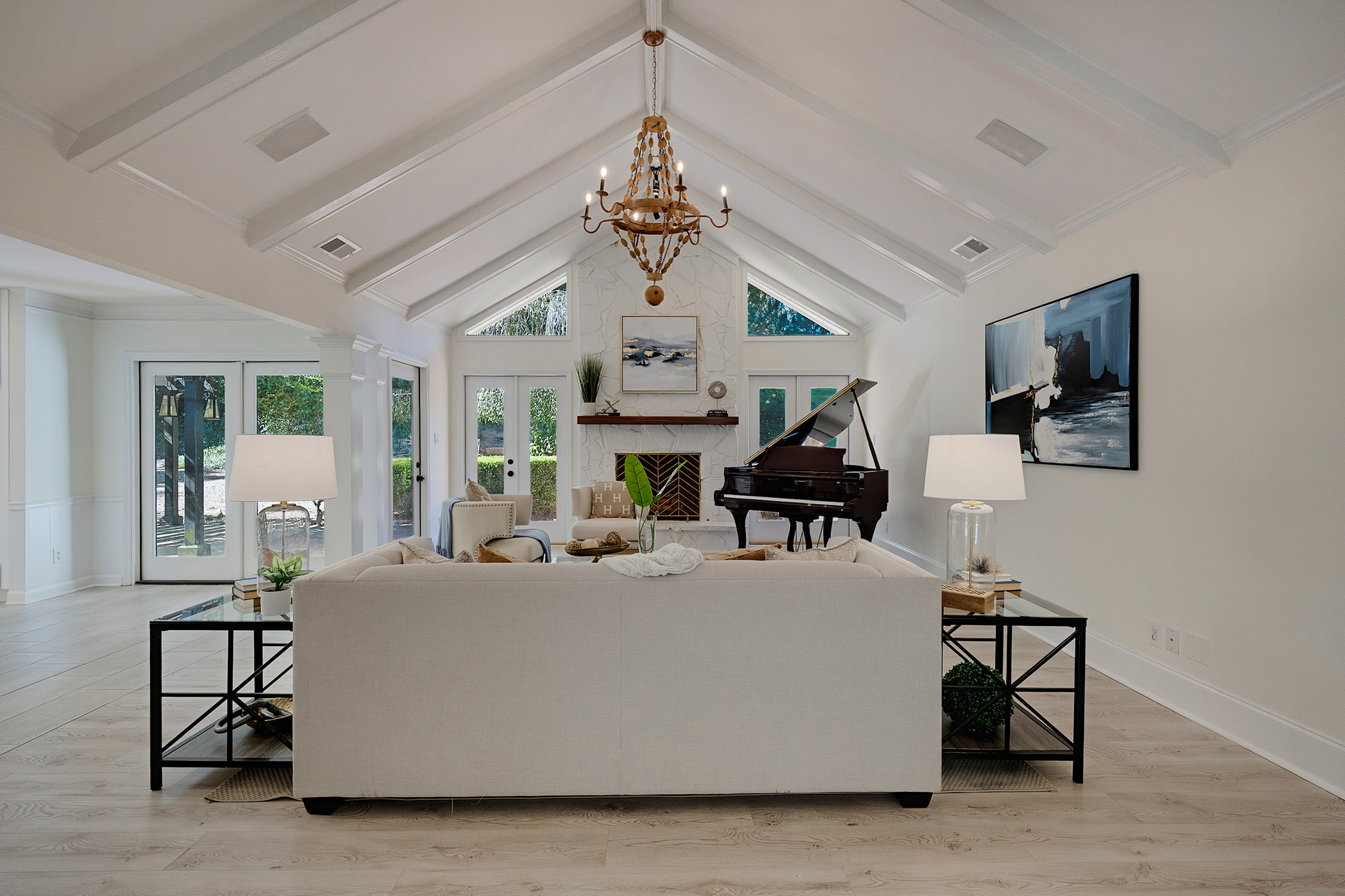  Spacious Ranch Overlooking the Fourth Fairway at Brookfield Country Club - 物件實景