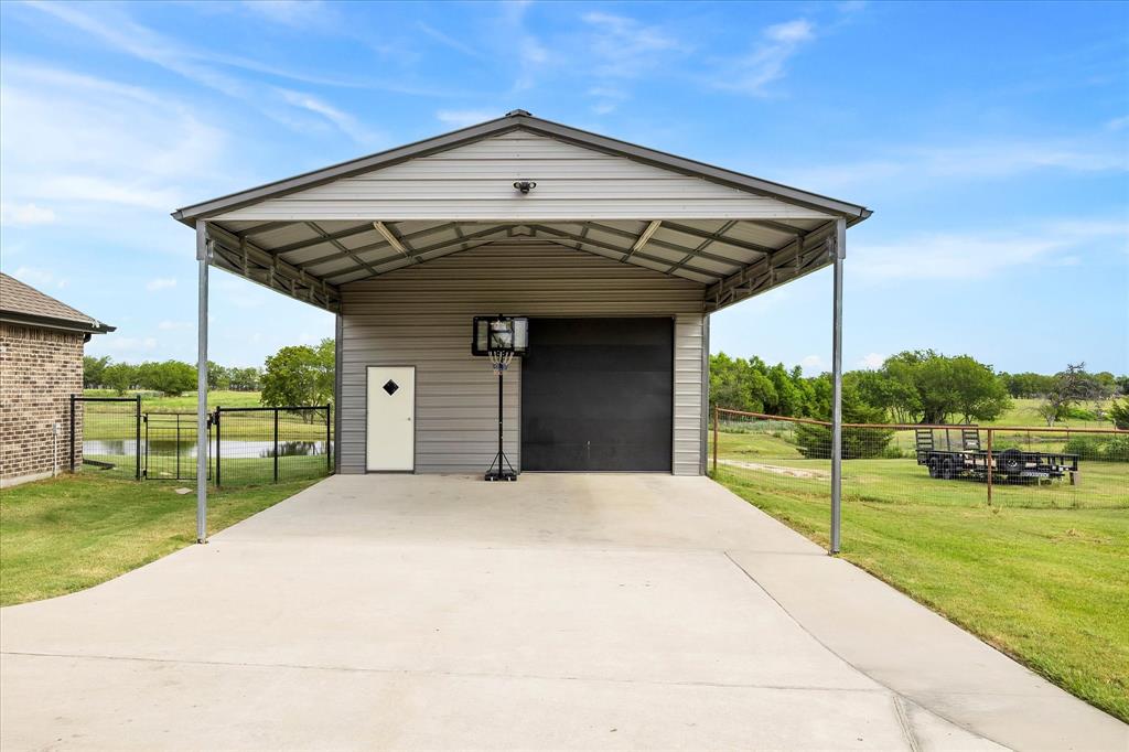Caddo Mills, Texas, 75135, United States, 4 Bedrooms Bedrooms, ,2 BathroomsBathrooms,Residential,For Sale,1907350
