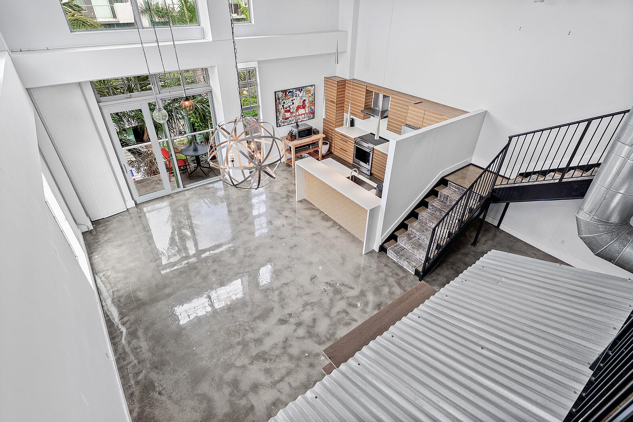 Delray Beach, Florida, 33483, United States, 2 Bedrooms Bedrooms, ,3 BathroomsBathrooms,Residential,For Sale,1907451
