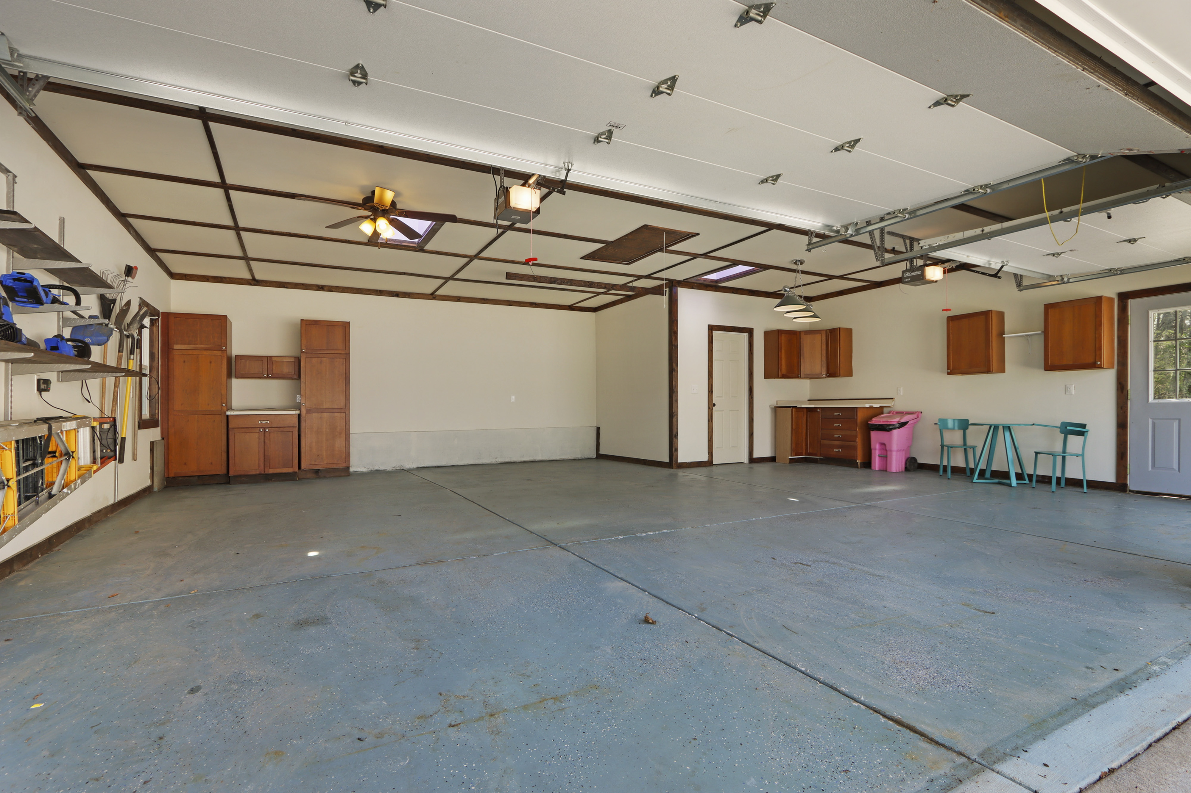  Gracious Lake Como Waterfront Retreat with Proven Rental Income - 物件實景