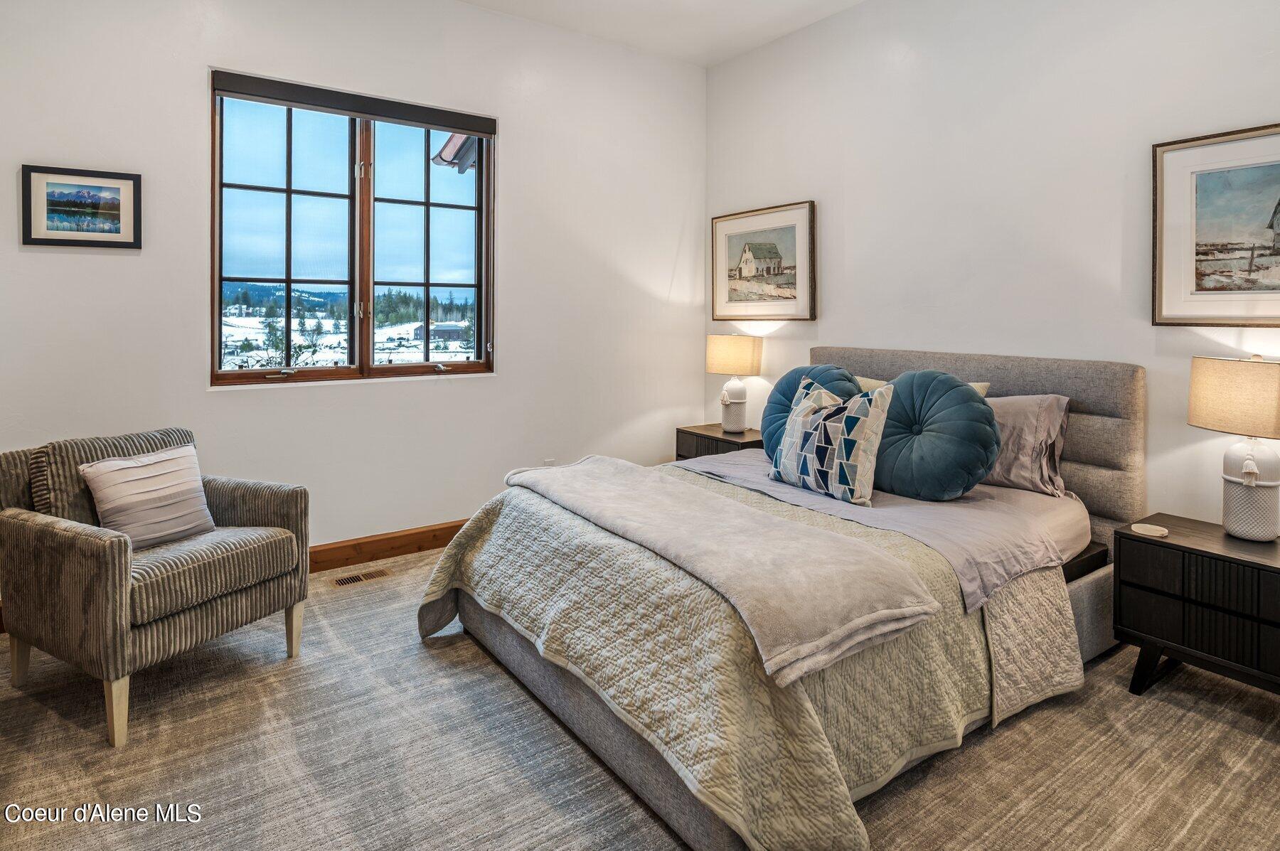 Coeur D'alene, Idaho, 83814, United States, 3 Bedrooms Bedrooms, ,Residential,For Sale,1804930