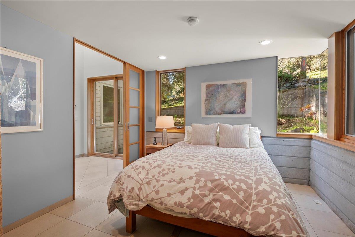 Los Altos Hills, California, 94022, United States, 5 Bedrooms Bedrooms, ,5 BathroomsBathrooms,Residential,For Sale,1907317