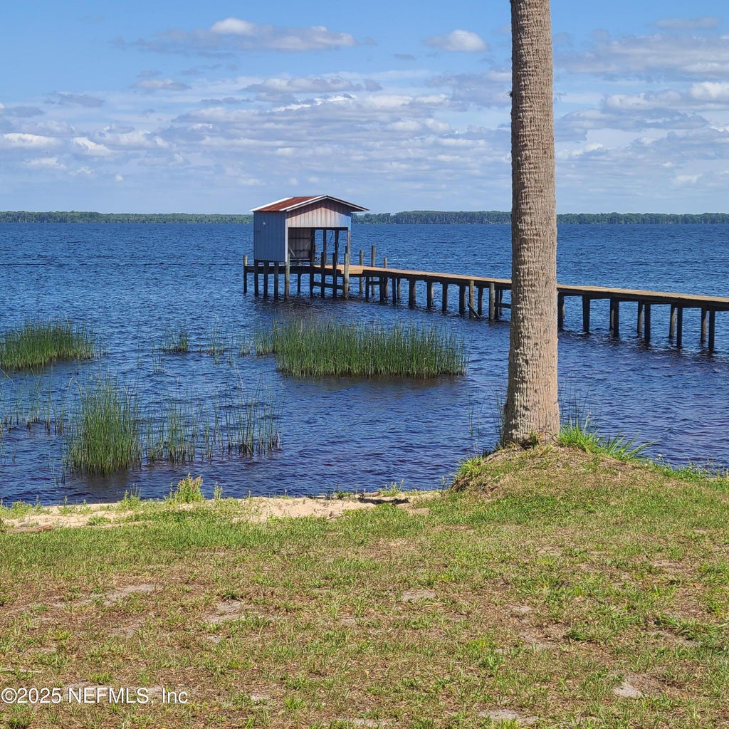 Crescent City, Florida, 32112, United States, 3 Bedrooms Bedrooms, ,2 BathroomsBathrooms,Residential,For Sale,1942531