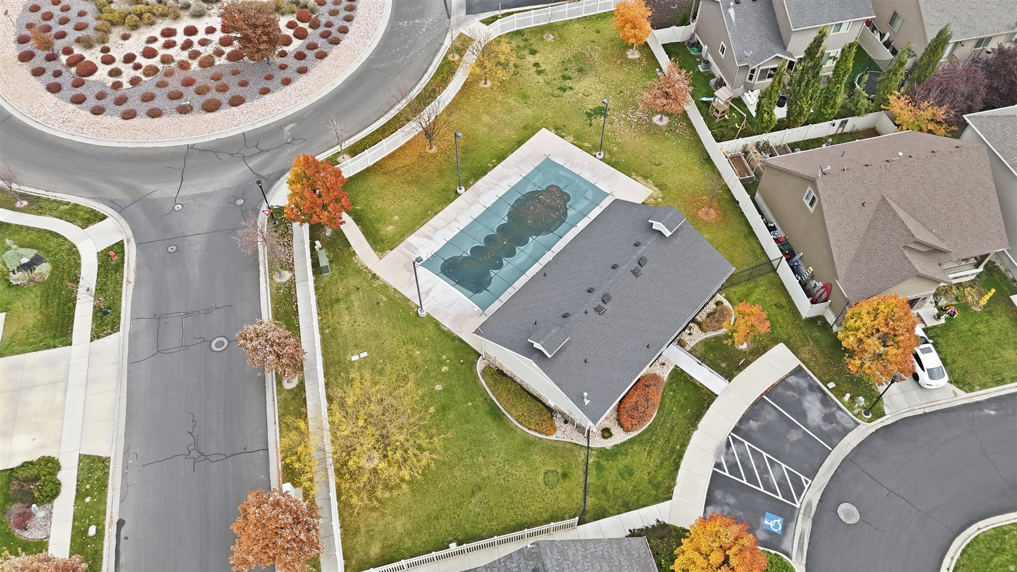 Woods Cross, Utah, 84087, United States, 6 Bedrooms Bedrooms, ,3 BathroomsBathrooms,Residential,For Sale,2002184