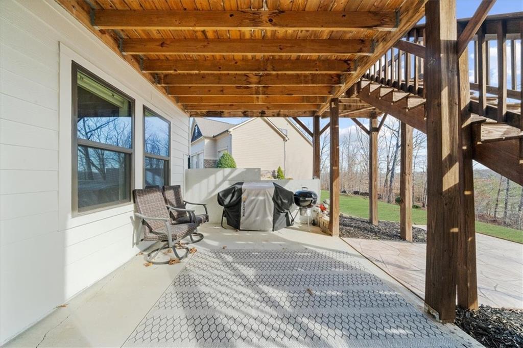 Dawsonville, Georgia, 30534, United States, 6 Bedrooms Bedrooms, ,6 BathroomsBathrooms,Residential,For Sale,1975306