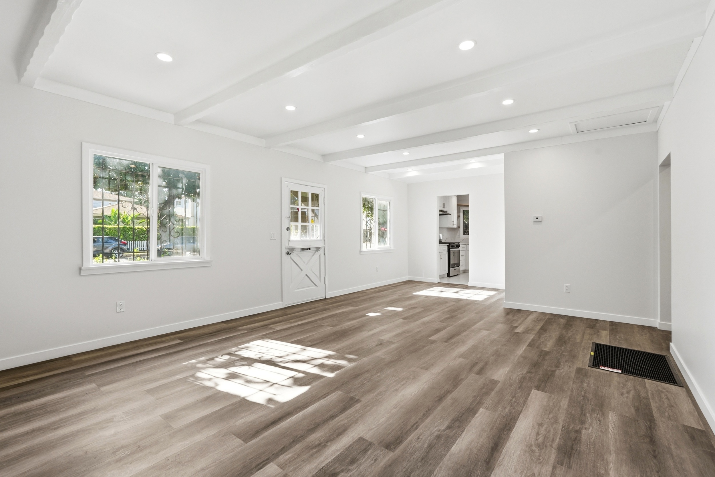  3826 Sawtelle Blvd - 物件實景