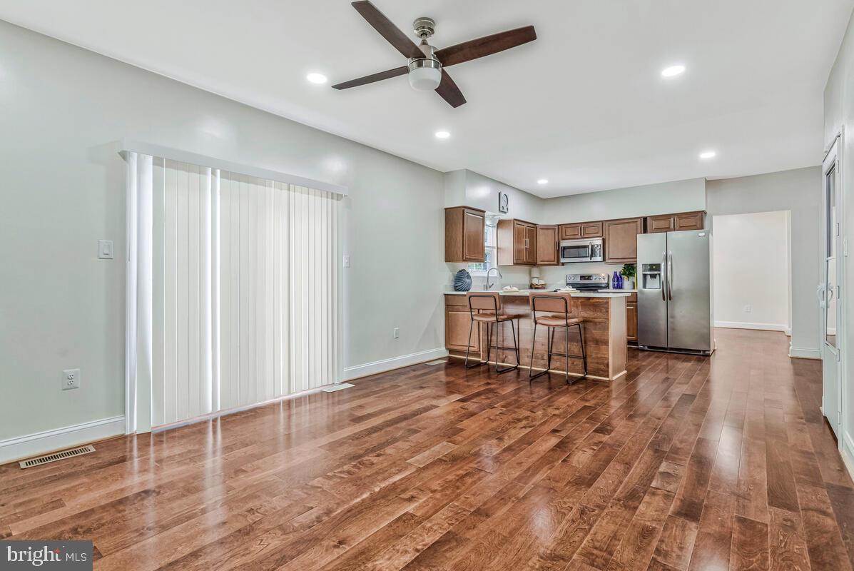 Upper Marlboro, Maryland, 20774, United States, 4 Bedrooms Bedrooms, ,3 BathroomsBathrooms,Residential,For Sale,1857912