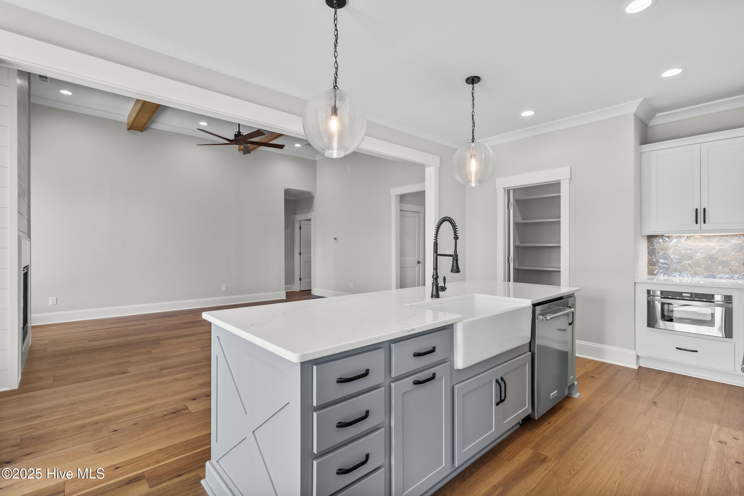 Wilmington, North Carolina, 28411, United States, 4 Bedrooms Bedrooms, ,4 BathroomsBathrooms,Residential,For Sale,1991121