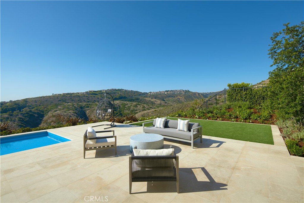 Newport Coast, California, 92657, United States, 7 Bedrooms Bedrooms, ,11 BathroomsBathrooms,Residential,For Sale,1739105