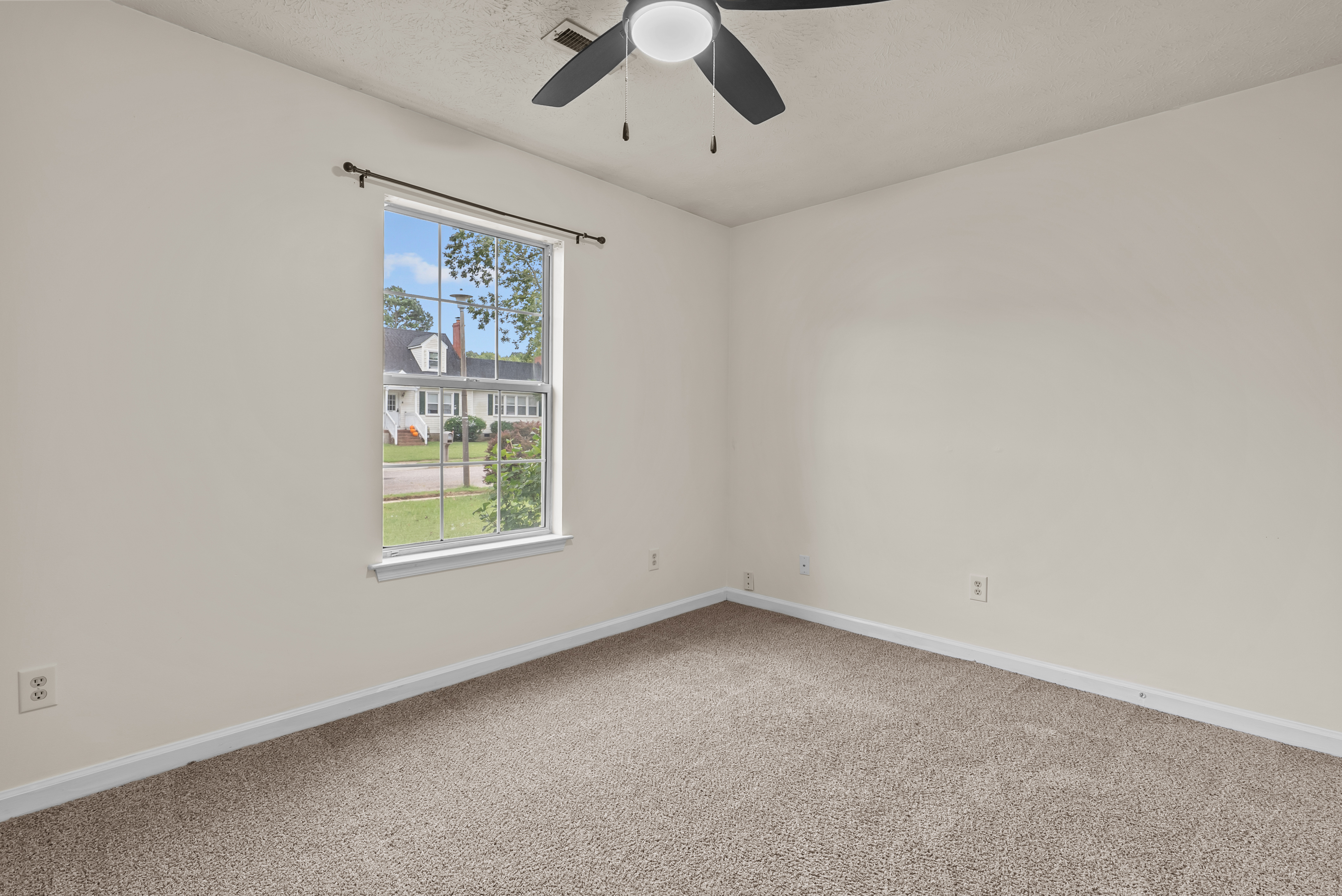  5 Compton Court, Hampton, VA 23666 - 物件實景
