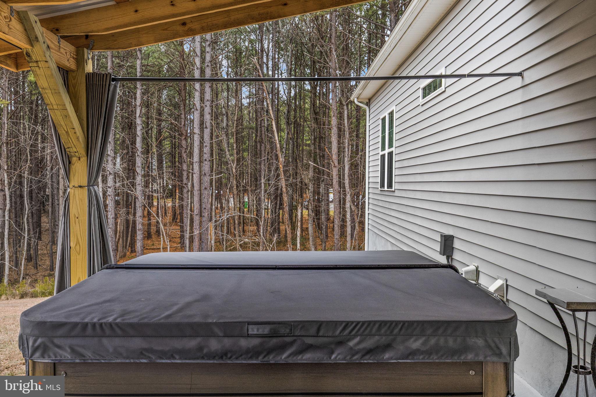 Unionville, Virginia, 22567, United States, 3 Bedrooms Bedrooms, ,2 BathroomsBathrooms,Residential,For Sale,2009103