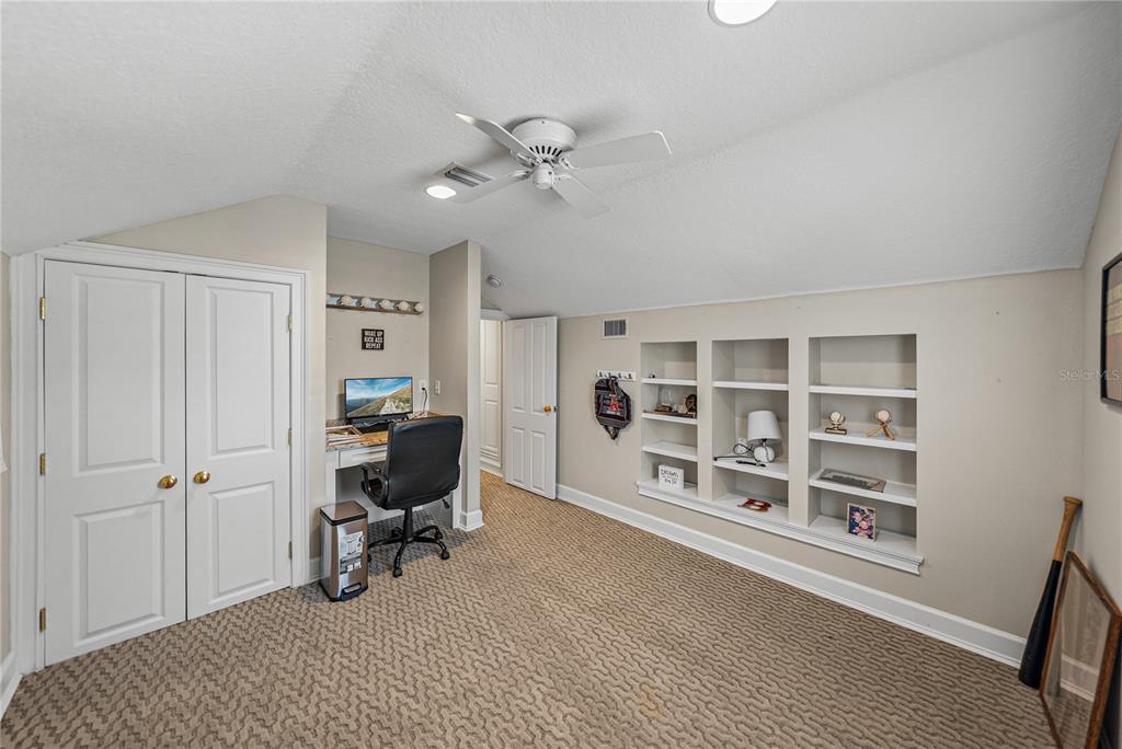 Seffner, Florida, 33584, United States, 5 Bedrooms Bedrooms, ,4 BathroomsBathrooms,Residential,For Sale,1991744