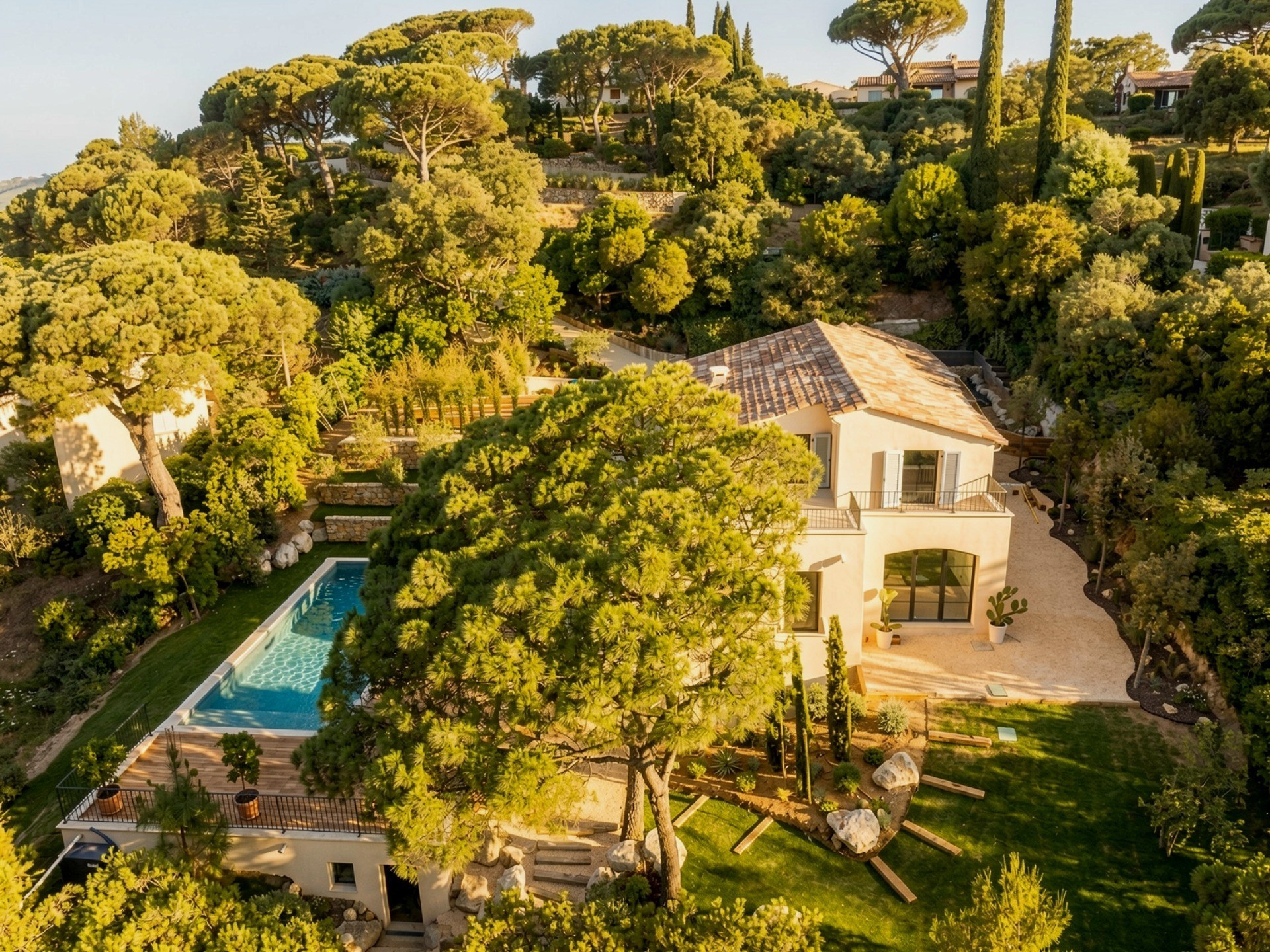  Ramatuelle – South-Facing Villa with Swimming Pool and Sea View - 物件實景