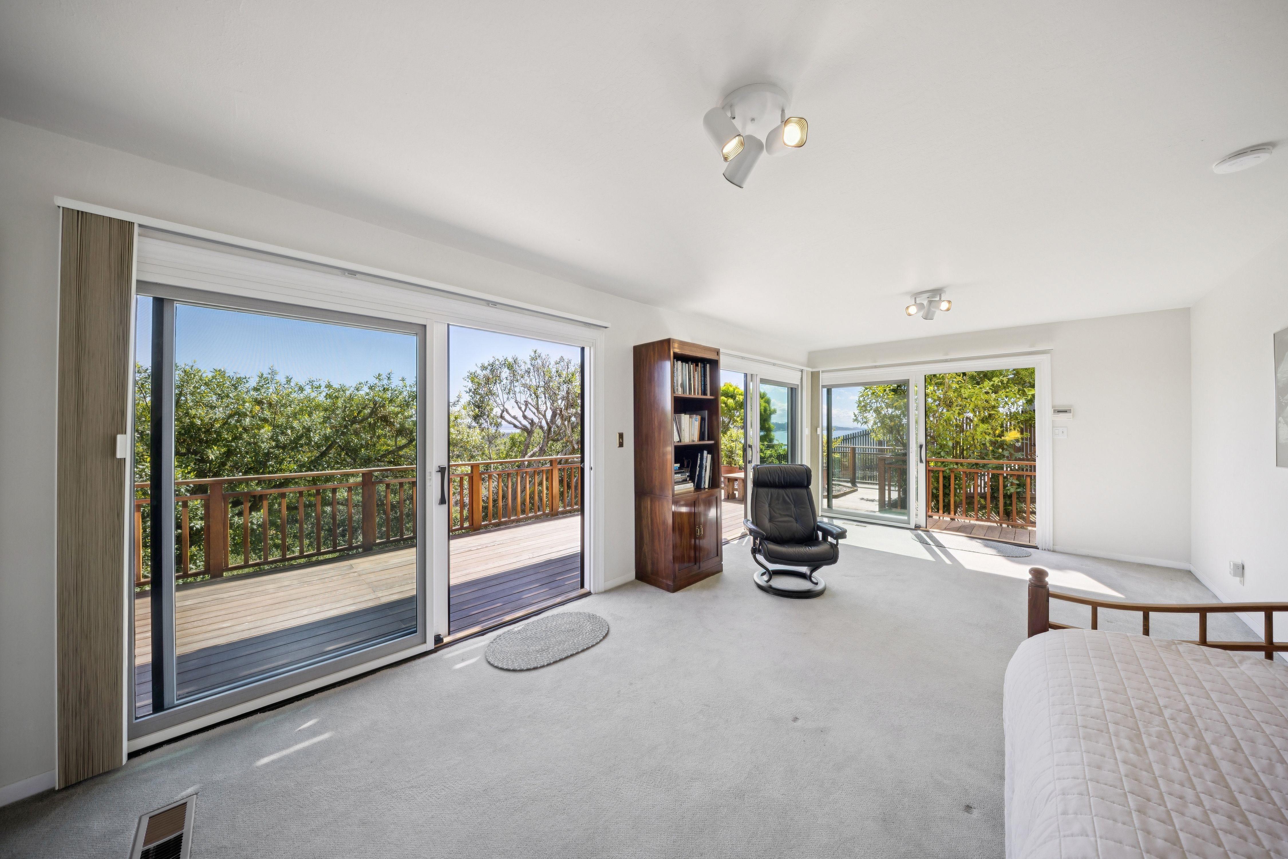  Peacock Gap View Home - 物件實景