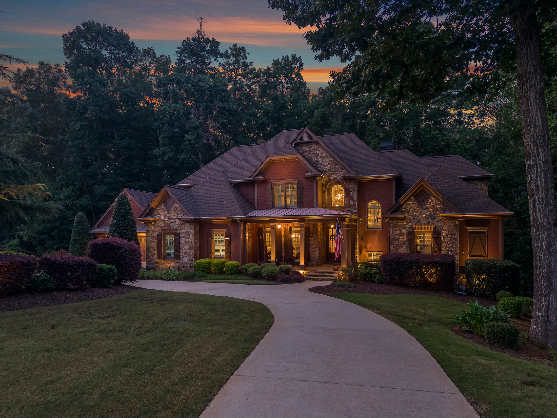  Timeless Craftsman Luxury with Unmatched Privacy in West Cobb - 物件實景