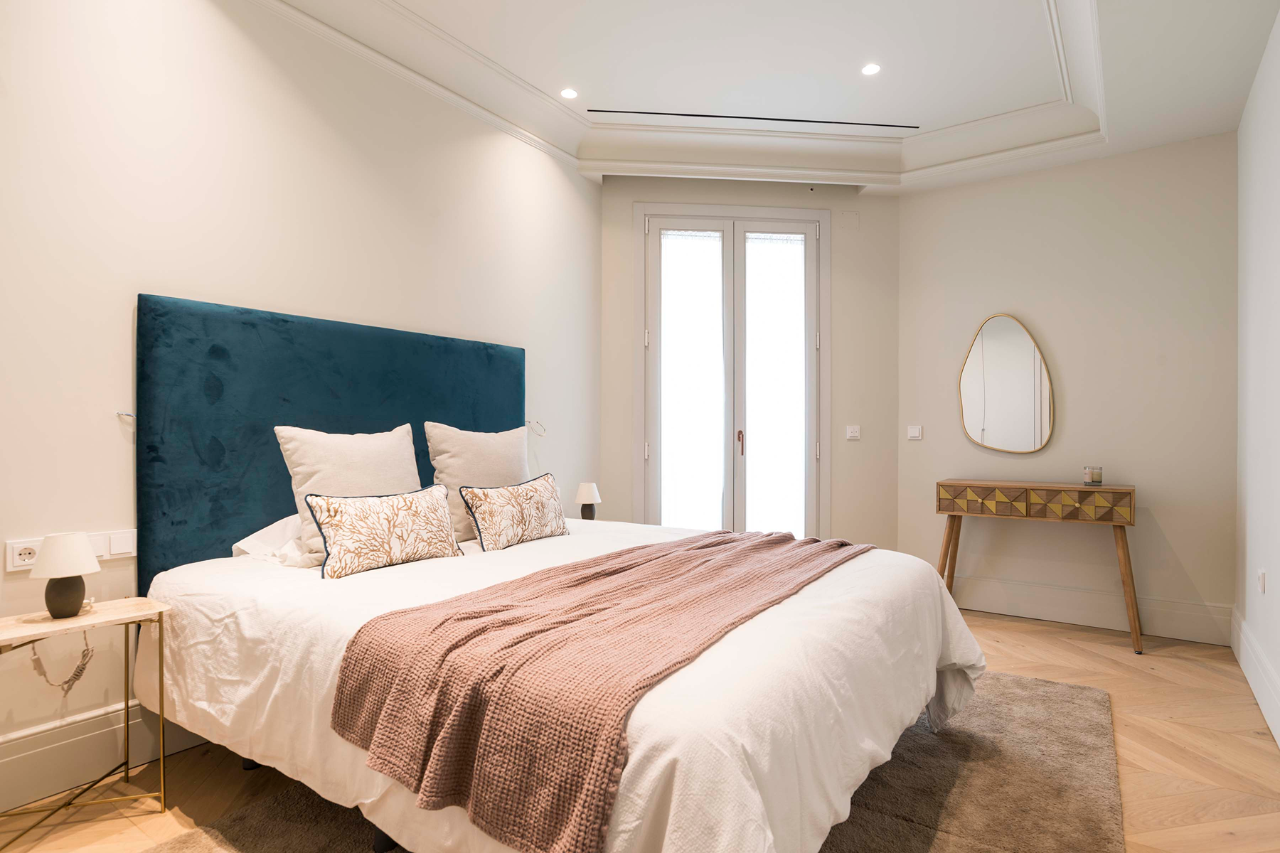  Modern flat with rooftop and pool in the heart of Madrid - 物件實景