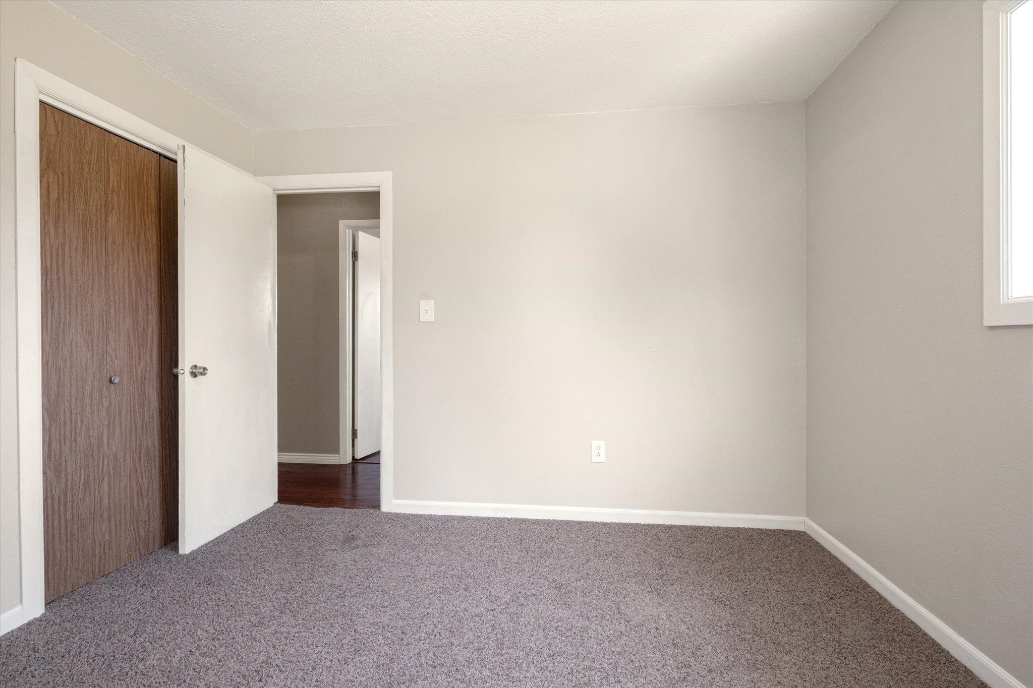 Helena, Montana, 59602, United States, 4 Bedrooms Bedrooms, ,2 BathroomsBathrooms,Residential,For Sale,1875108