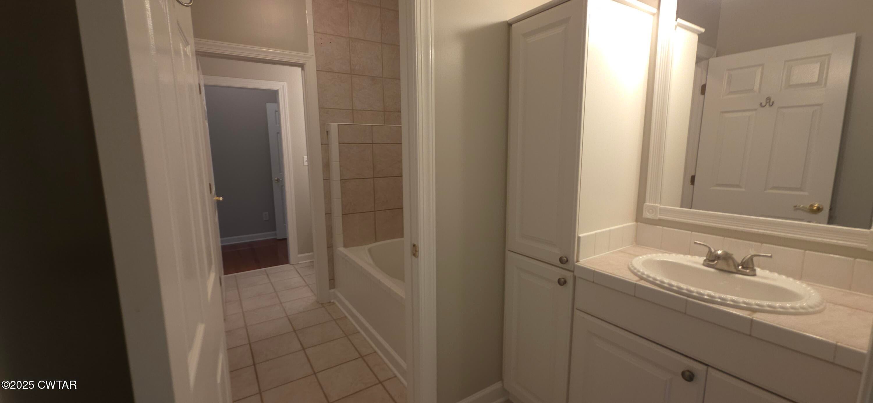 Lavinia, Tennessee, 38348, United States, 6 Bedrooms Bedrooms, ,7 BathroomsBathrooms,Residential,For Sale,1941663