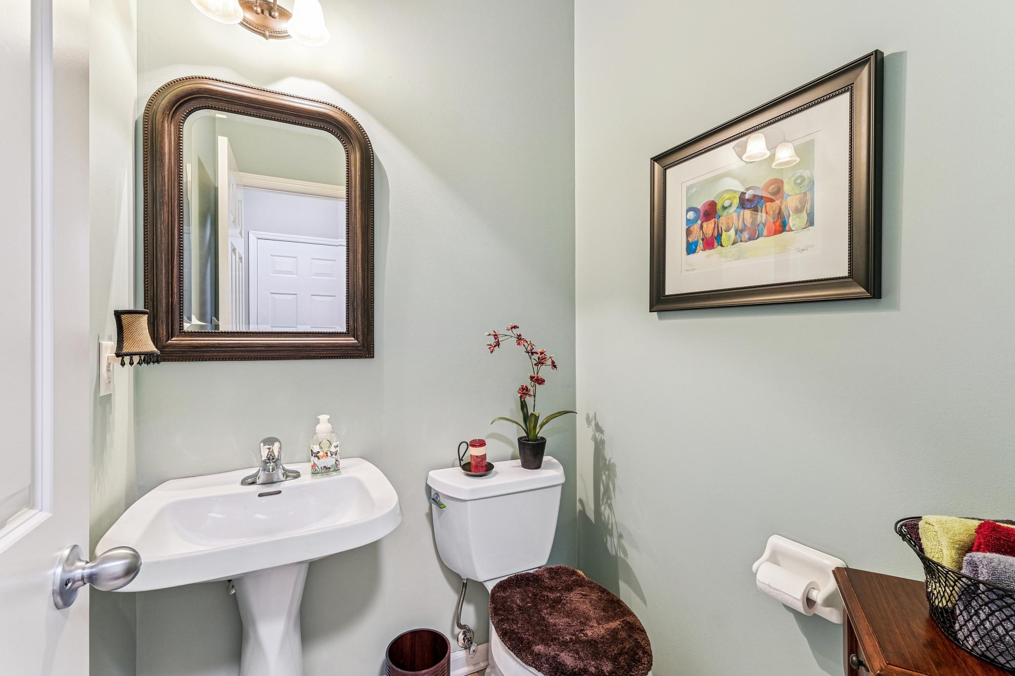 Plymouth, Minnesota, 55446, United States, 3 Bedrooms Bedrooms, ,2 BathroomsBathrooms,Residential,For Sale,1931417