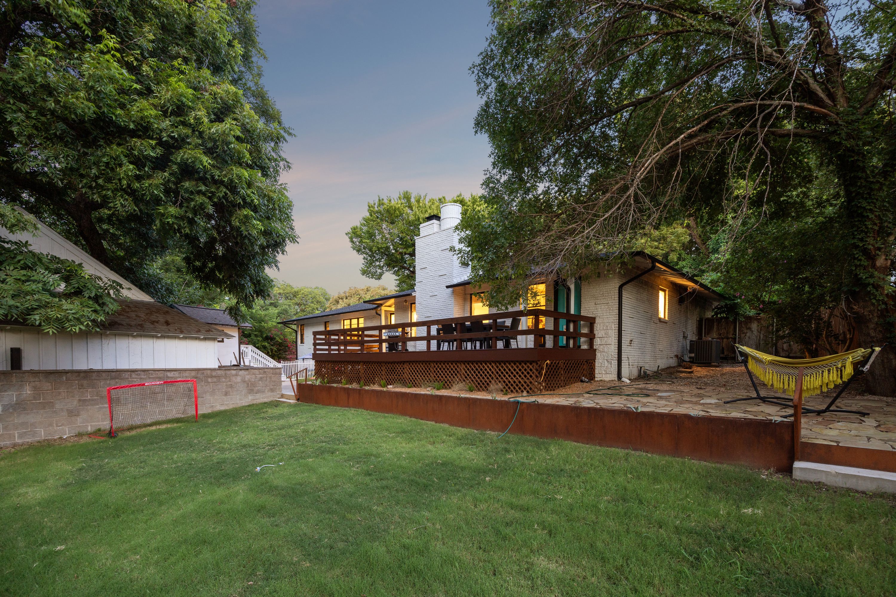  Modern Whimsy in Kessler Park - 物件實景