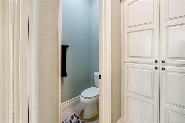 Tahlequah, Oklahoma, 74464, United States, 5 Bedrooms Bedrooms, ,5 BathroomsBathrooms,Residential,For Sale,1987377