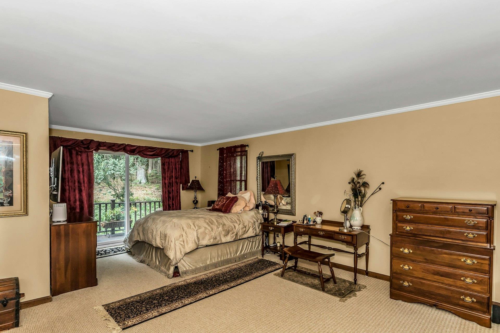 Northport, New York, 11768, United States, 3 Bedrooms Bedrooms, ,2 BathroomsBathrooms,Residential,For Sale,1892901