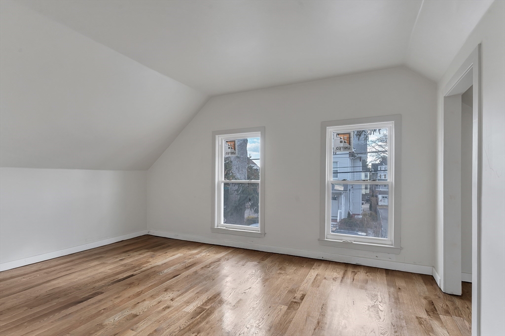 Brockton, Massachusetts, 02301, United States, 4 Bedrooms Bedrooms, ,2 BathroomsBathrooms,Residential,For Sale,2030867
