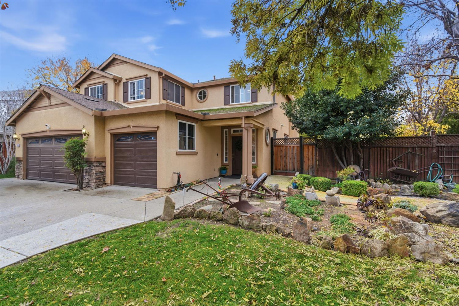 Tracy, California, 95377, United States, 5 Bedrooms Bedrooms, ,3 BathroomsBathrooms,Residential,For Sale,2005564