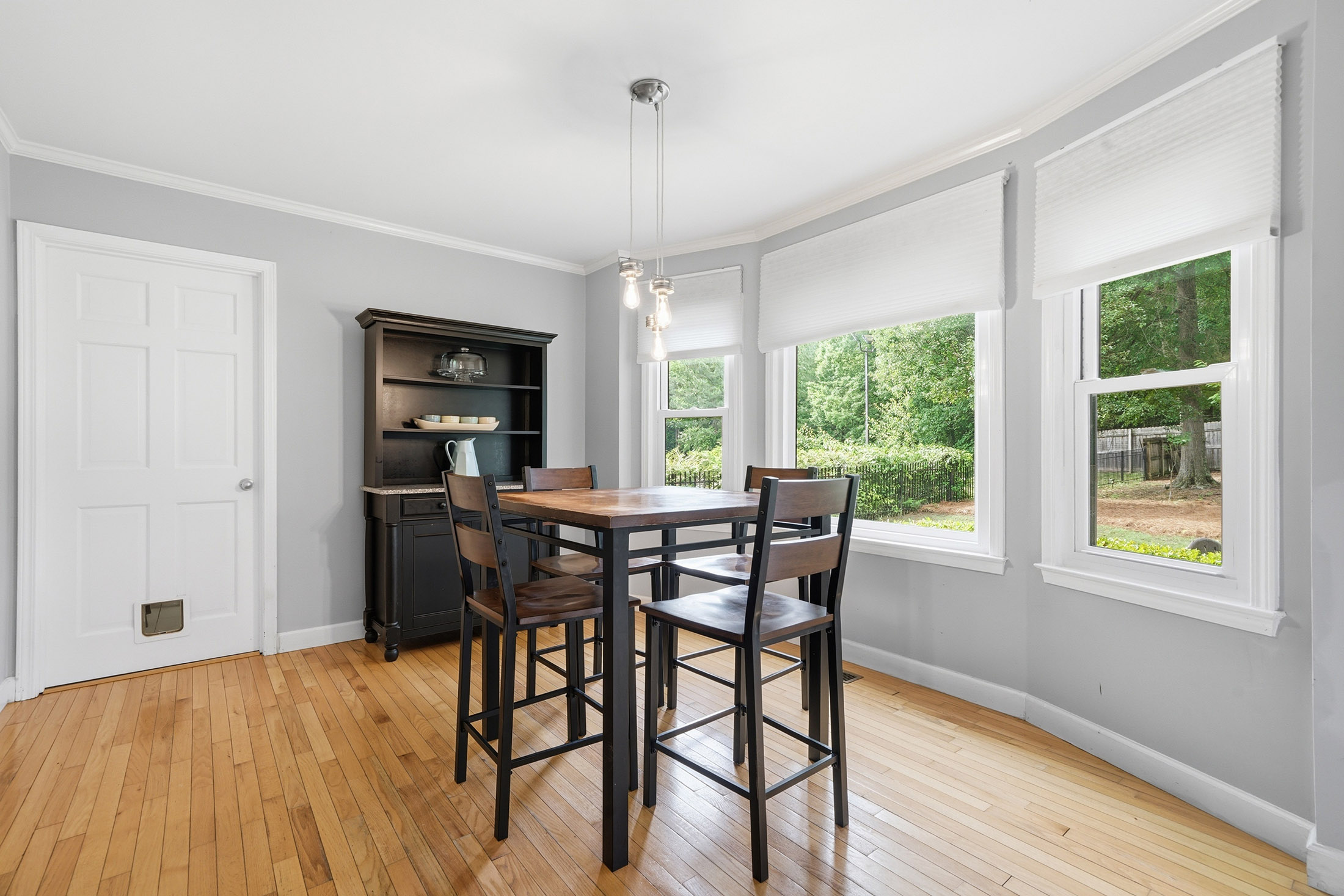  This Glastonberry Home Is Ready to Welcome Its Next Chapter - 物件實景