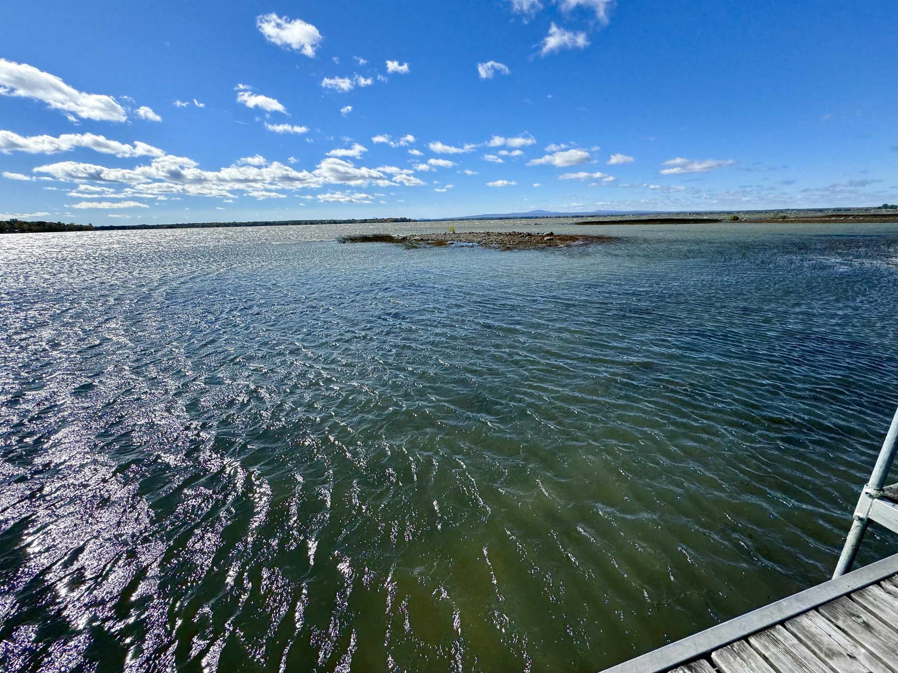 Alburgh, Vermont, 05440, United States, 3 Bedrooms Bedrooms, ,2 BathroomsBathrooms,Residential,For Sale,1981784