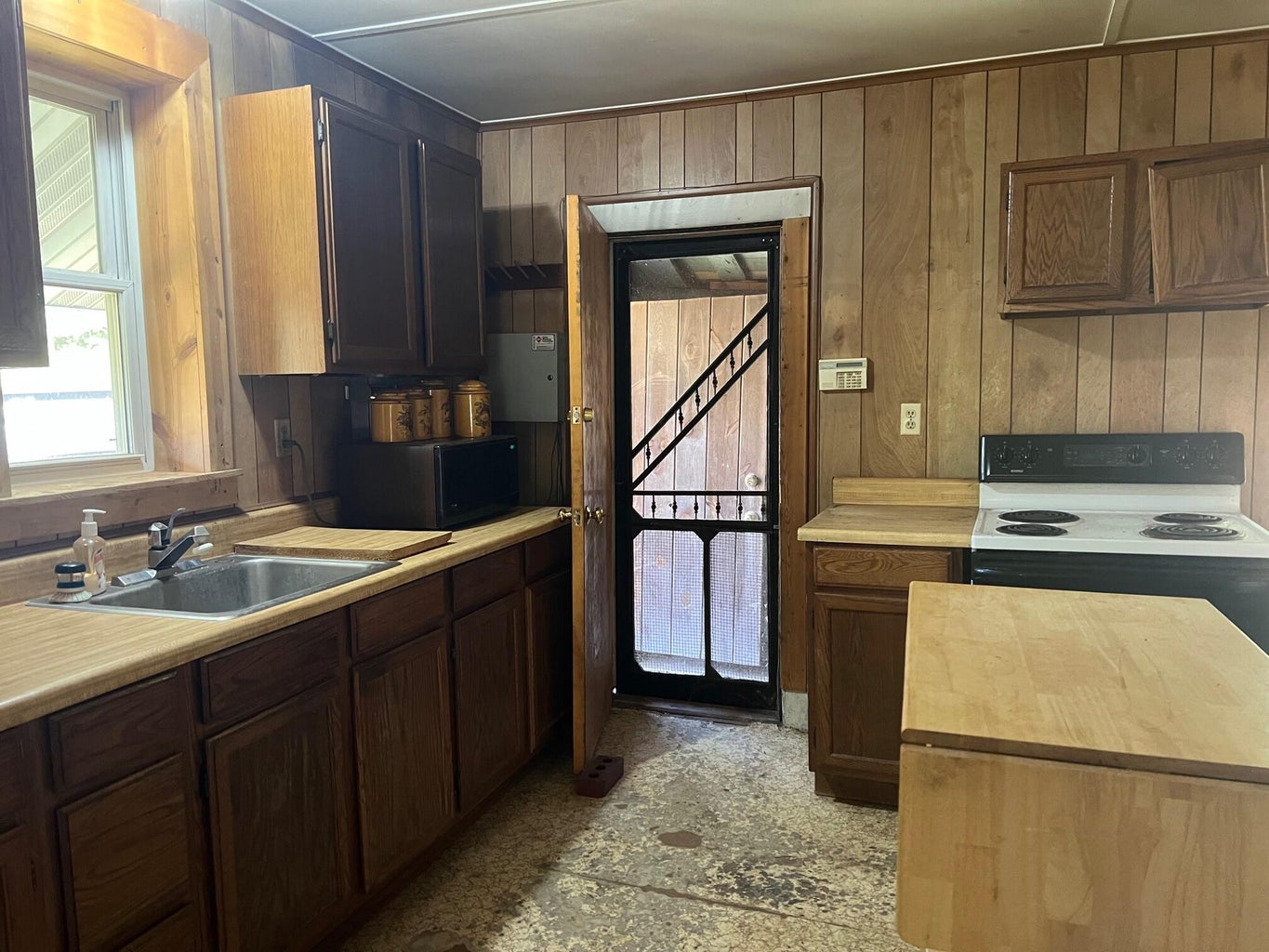 Baldwin, Michigan, 49304, United States, 3 Bedrooms Bedrooms, ,2 BathroomsBathrooms,Residential,For Sale,1990507