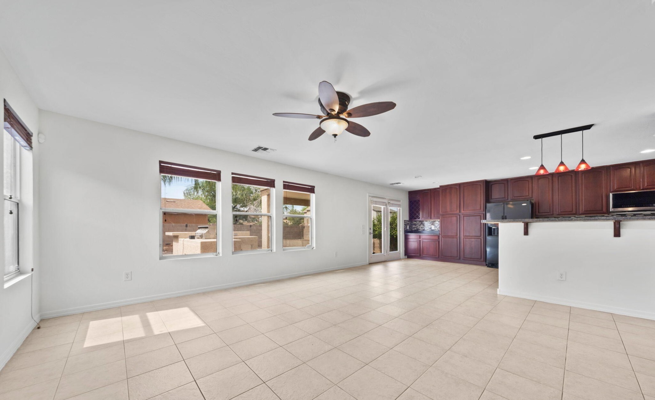  2779 W Greenstreak Drive  Tucson, AZ - 物件實景