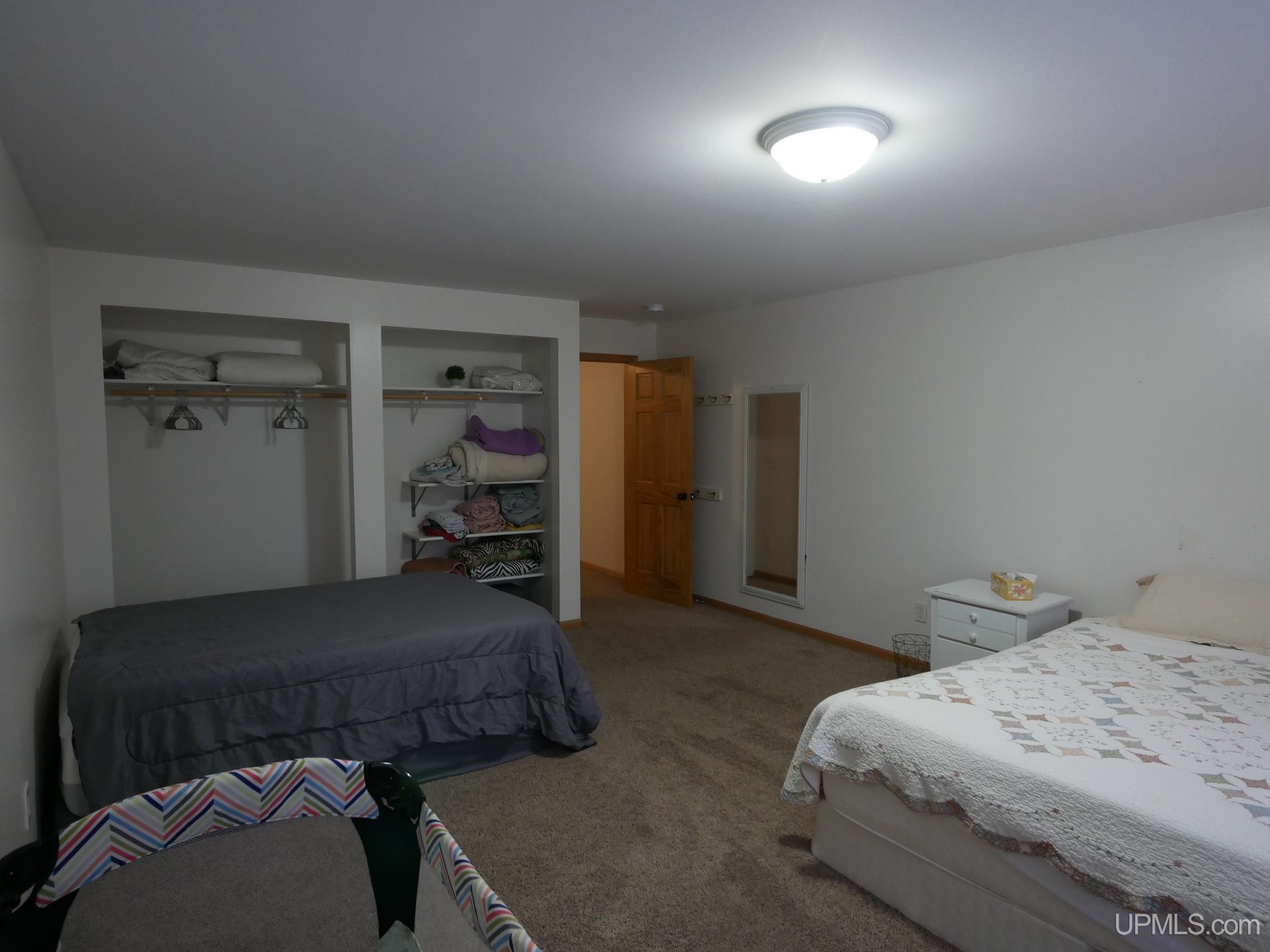 Houghton, Michigan, 49931, United States, 4 Bedrooms Bedrooms, ,3 BathroomsBathrooms,Residential,For Sale,1924380