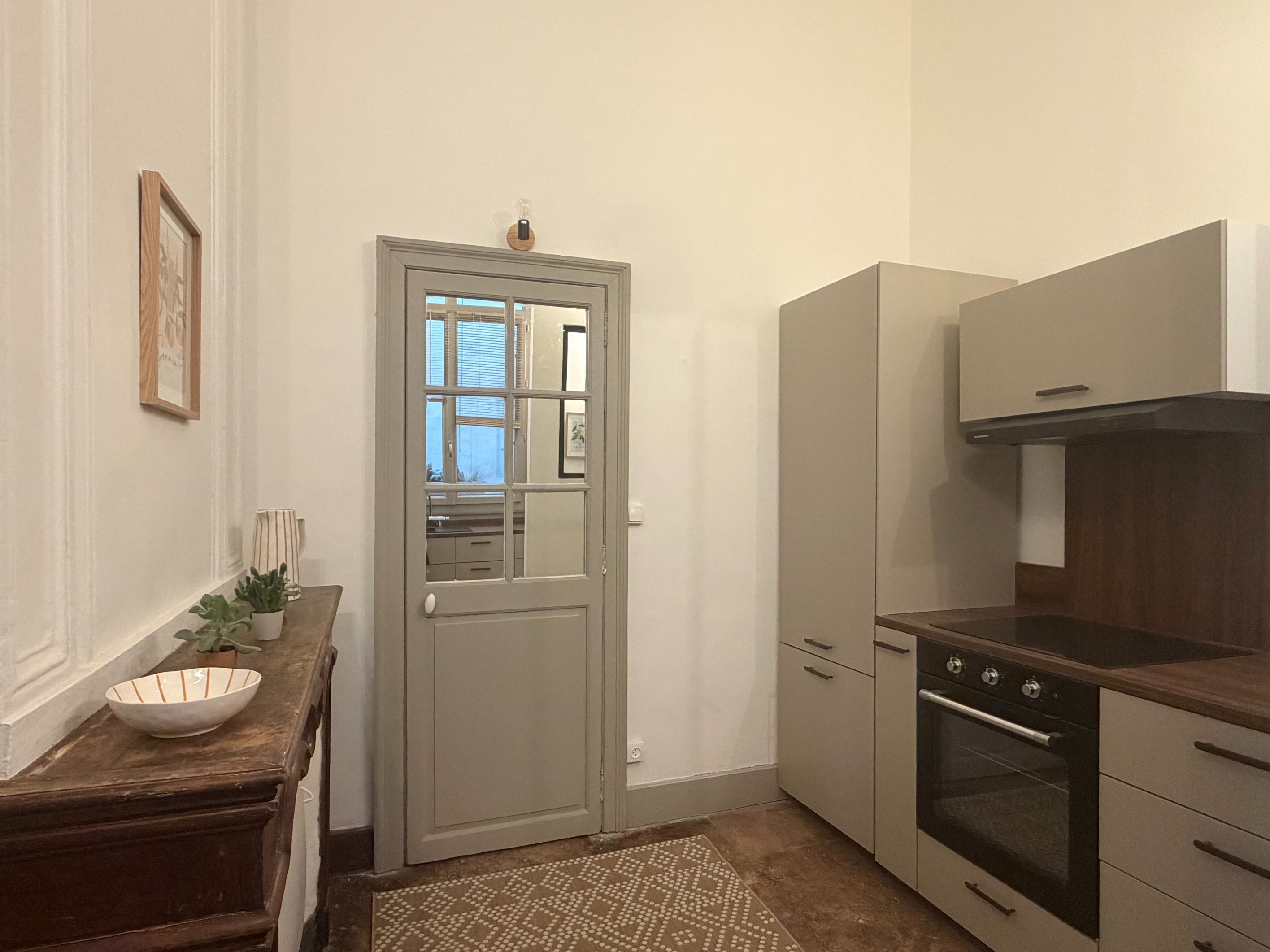  Superb renovation for this charming one-bedroom apartment... - 物件實景