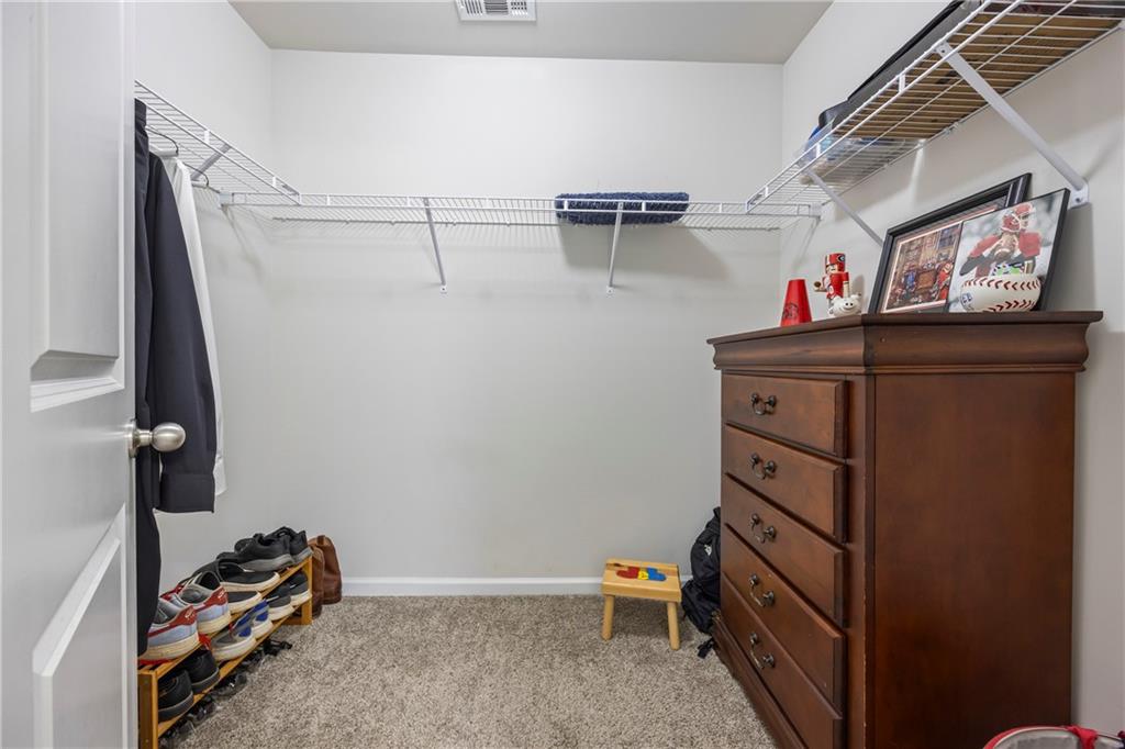 Cumming, Georgia, 30028, United States, 5 Bedrooms Bedrooms, ,4 BathroomsBathrooms,Residential,For Sale,1976985