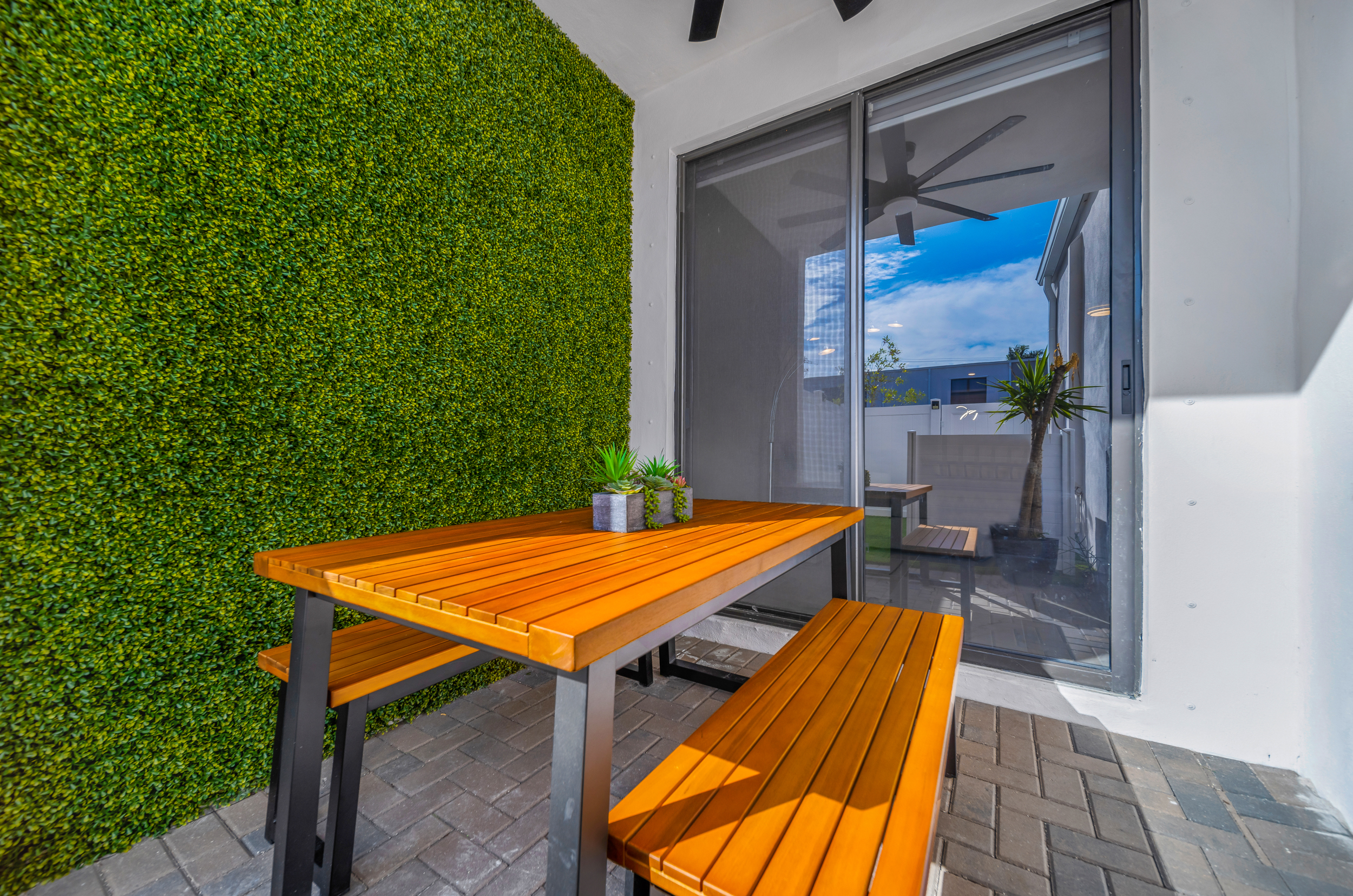 545 NW 17th Street, Fort Lauderdale, FL, 33311 - 物件實景