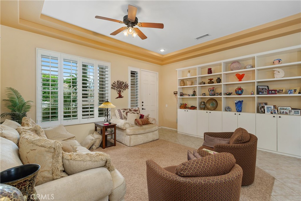 Indio, California, 92201, United States, 3 Bedrooms Bedrooms, ,2 BathroomsBathrooms,Residential,For Sale,1939431