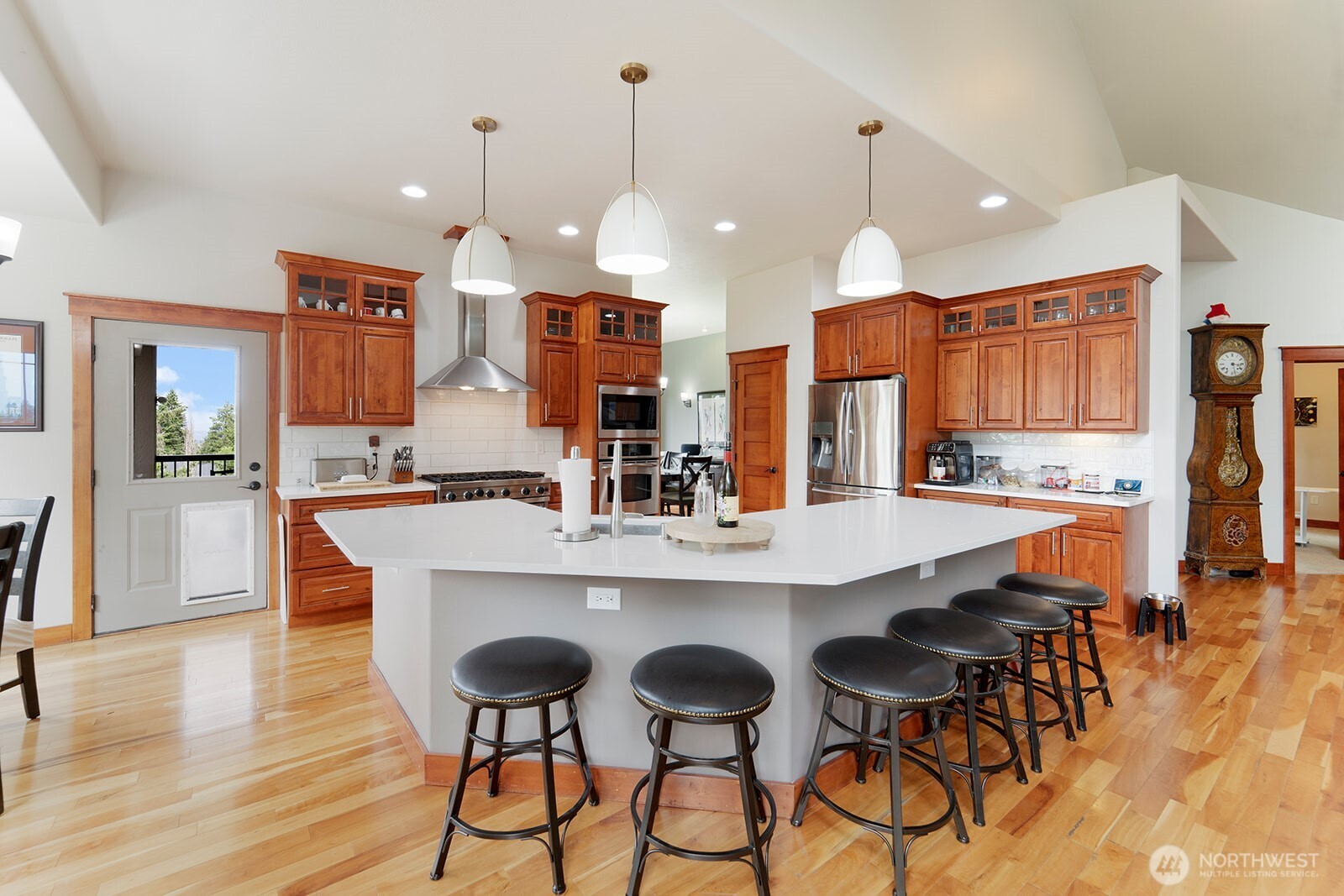 Spokane, Washington, 99208, United States, 5 Bedrooms Bedrooms, ,4 BathroomsBathrooms,Residential,For Sale,1975887