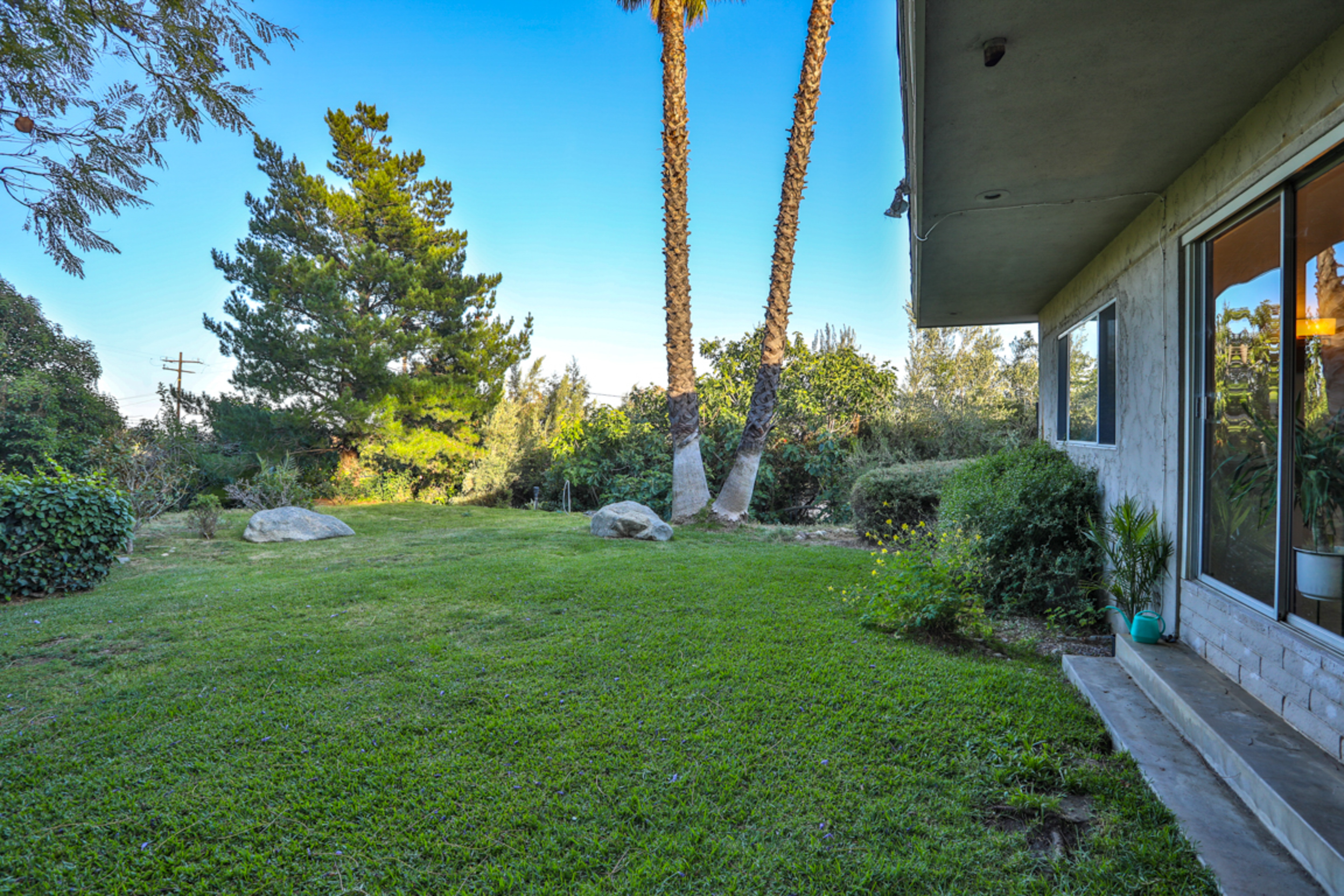  701 Kilbourne Drive, Upland, CA 91784 - 物件實景
