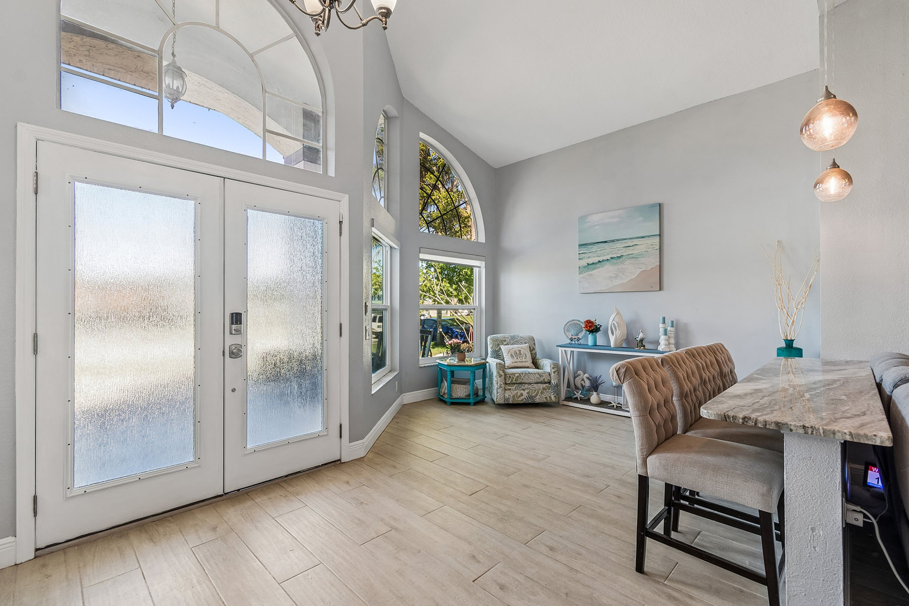  LAKE PADGETT - 物件實景